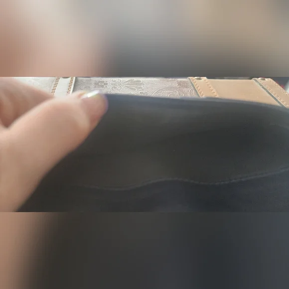 Gucci Navy Leather Wallet